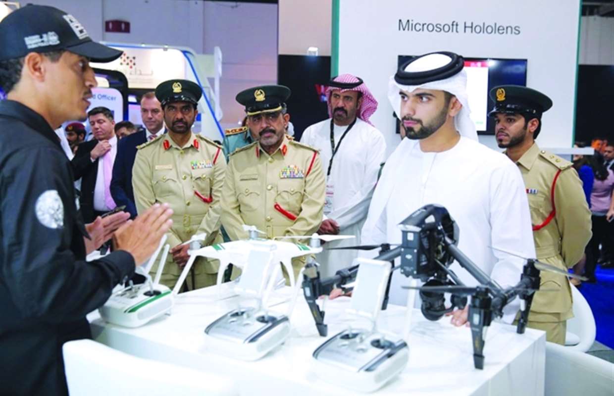 منصور بن محمد خلال افتتاحه معرض «إنترسك 2017»: تسخير التقنيات الأمنية لرفاهية سكان الإمارات